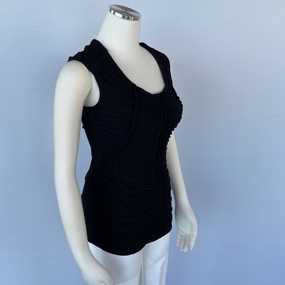 WHBM  Extended Sleeve Ruched Ruffle Top Size Small - Picture 9 of 14